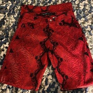 NWOT Vintage 90s Y2K REVOLT Jeans Red Snake Skin Pants size 5/6